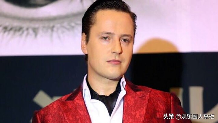 从海豚音王子到酒后开枪被拘,维塔斯的故事远比你想得更加恶劣