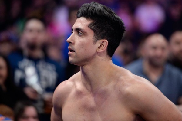 凯恩多少年进入wwe,凯恩打wwe了吗