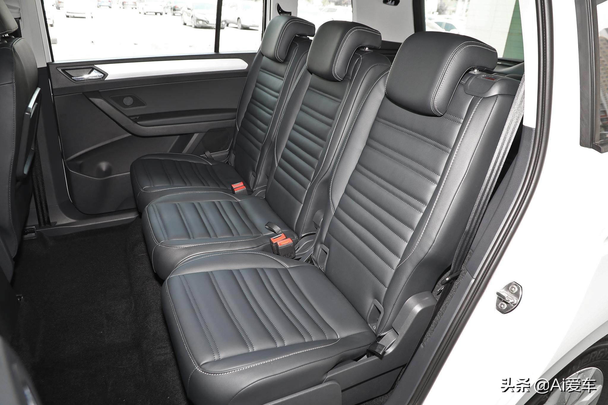 大众途安七座豪华高配,大众途安车型介绍六座款