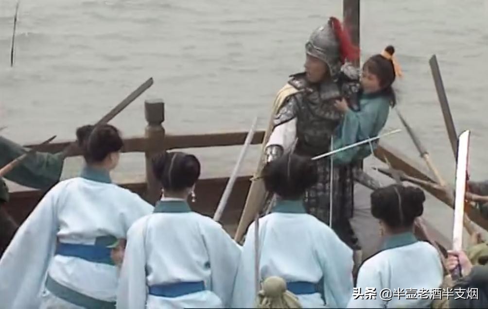 孙尚香真的喜欢刘备吗,孙尚香喜欢刘备吗新三国