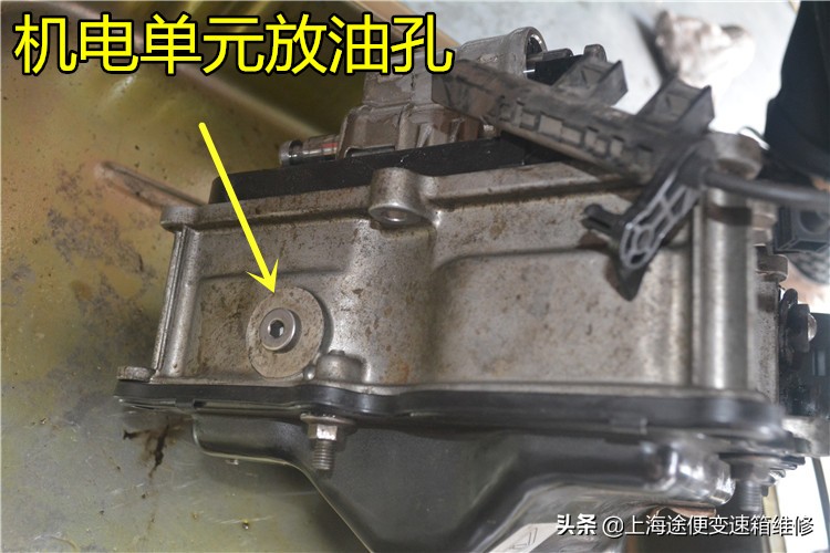 高尔夫dq200干式双离合报6挡故障,高尔夫dq250变速箱