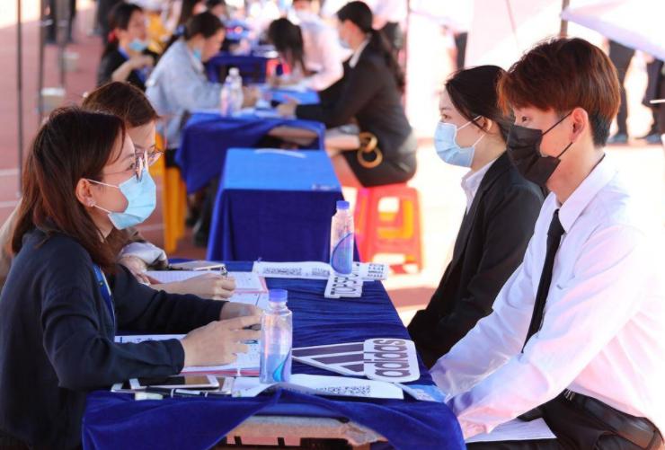 中铁十七局正式员工啥时候发工资,中铁十七局招聘难吗