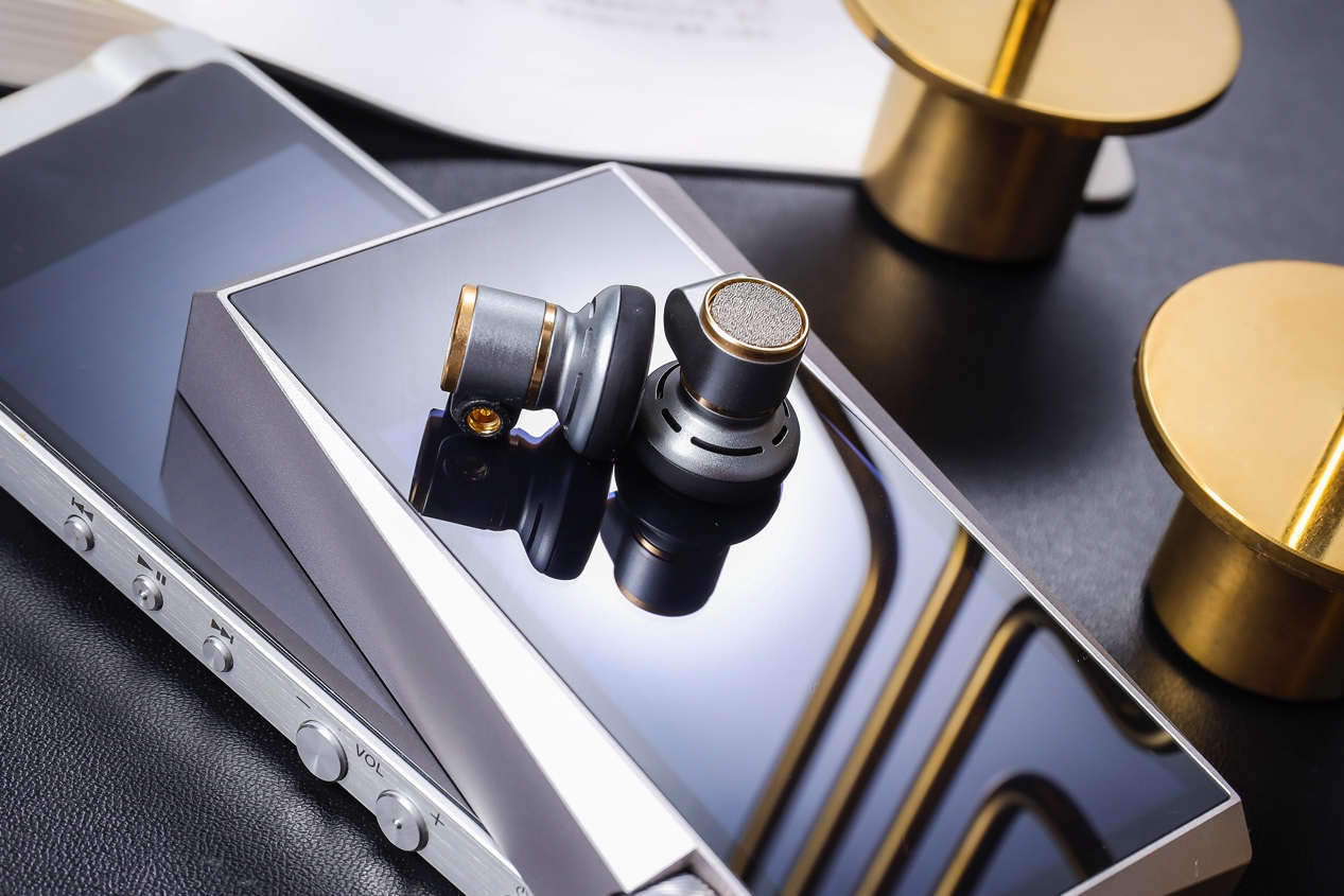 阿思翠天琴座和lyranature,阿思翠lyranature耳机