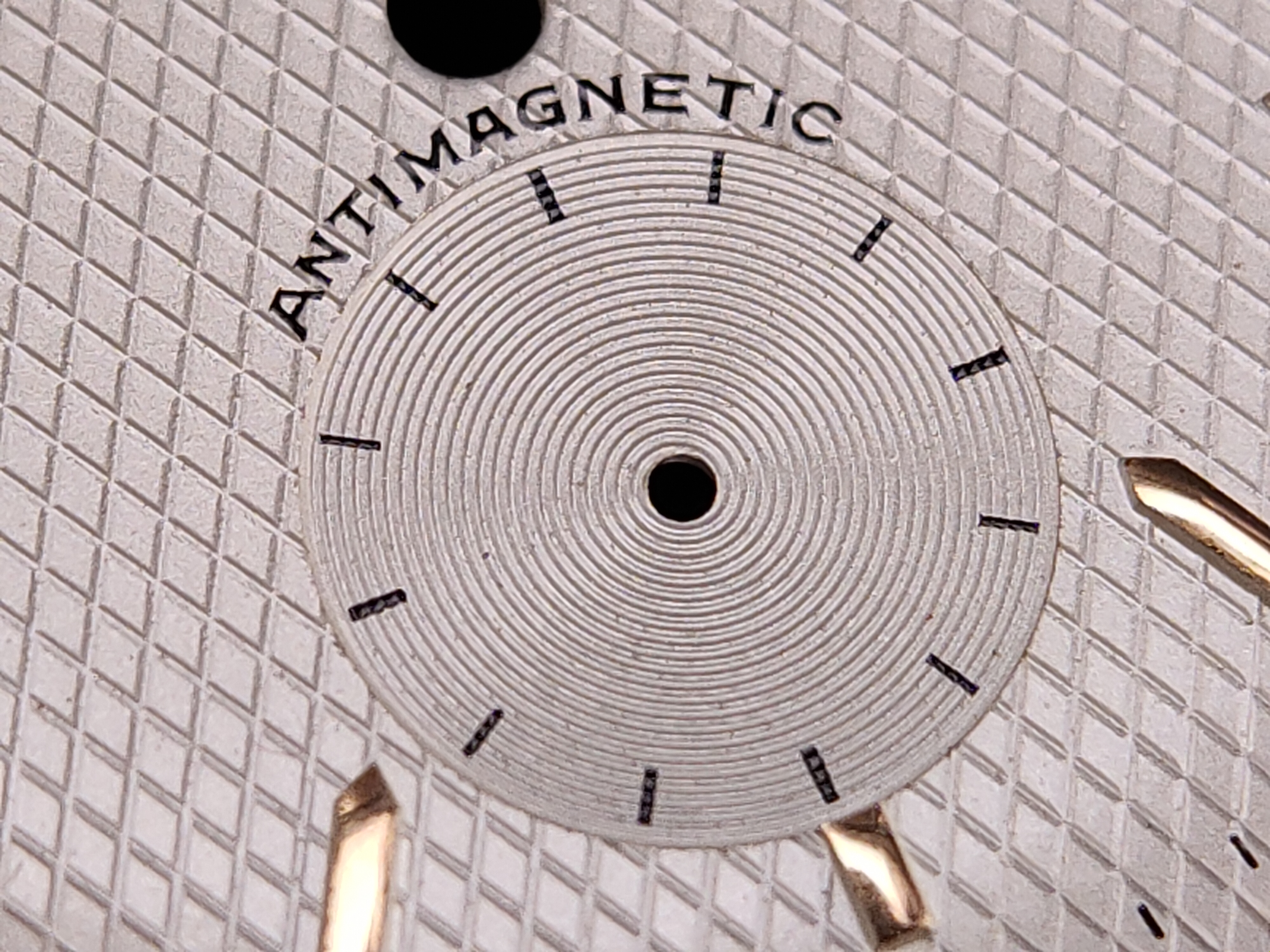 英纳格老表2846价值多少,英纳格老表汇总