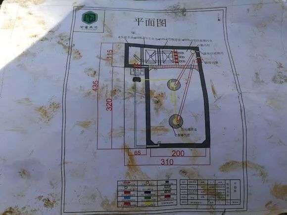 地面上鱼池自动排污过滤施工方法,鱼池过滤系统怎么实现自动排污的