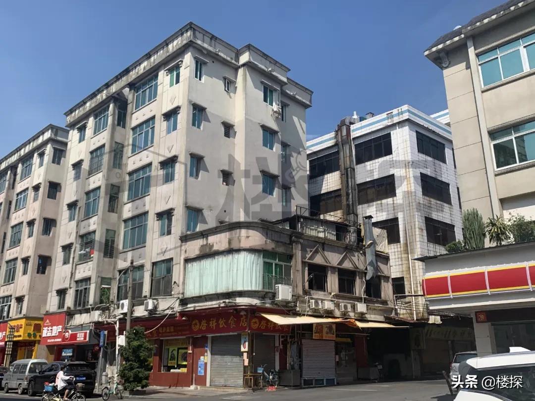 惨淡！实探花园新村：单价7千/平、多家店铺关闭歇业