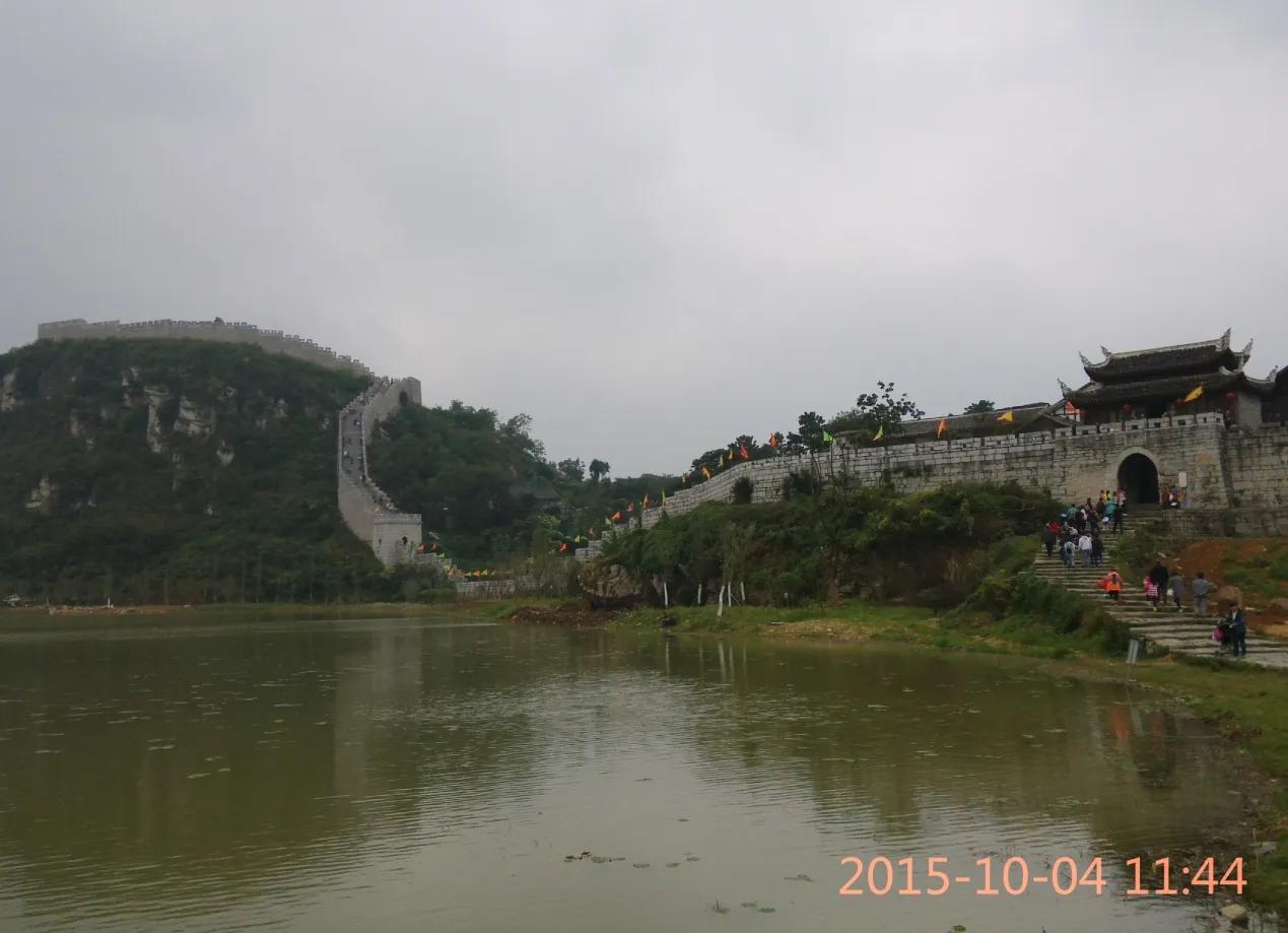 黄果树荔波小七孔苗寨镇远两日游,千户苗寨梵净山黄果树三日游