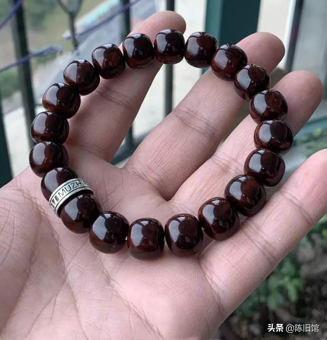 盘包浆后的核桃,霸王龙文玩手串形成包浆后怎么办