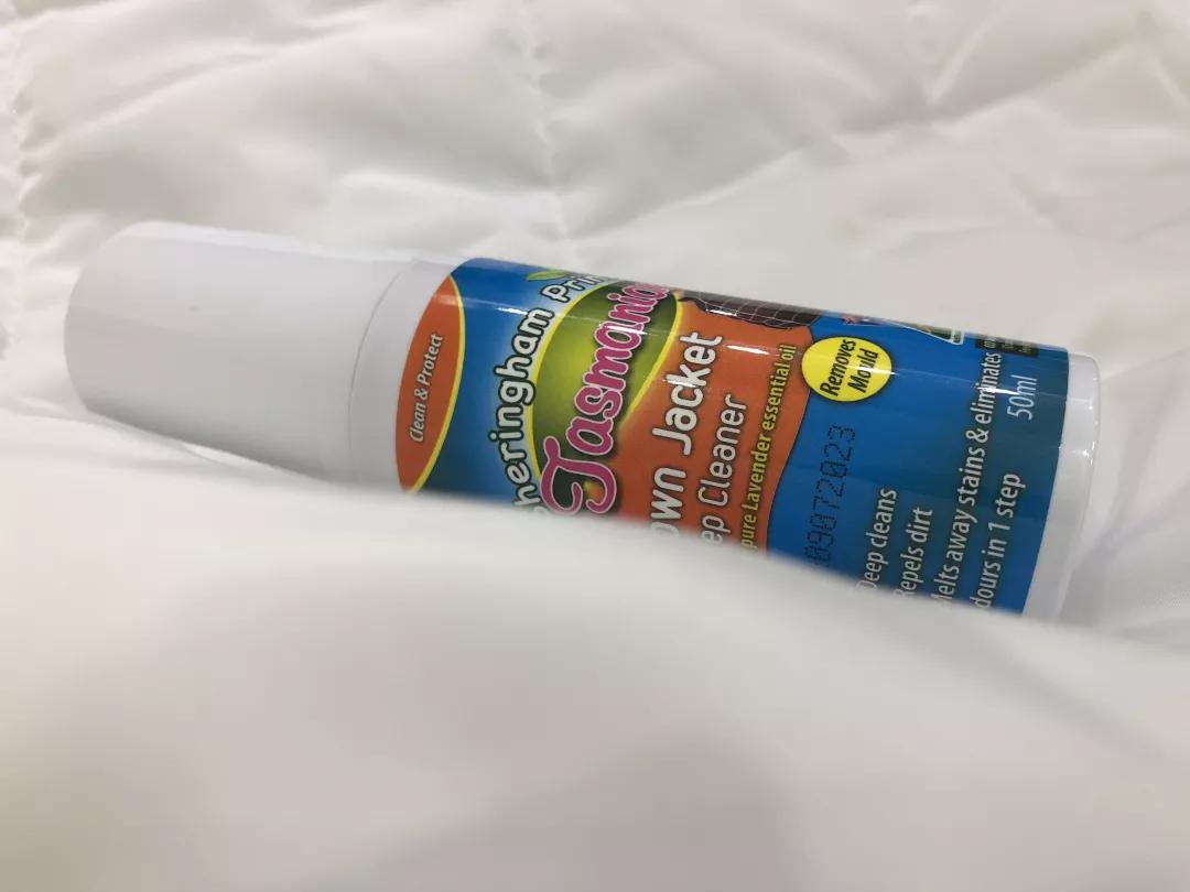 羽绒服脏了直接用毛巾擦可以吗,白色羽绒服特别脏干洗店能搞定吗