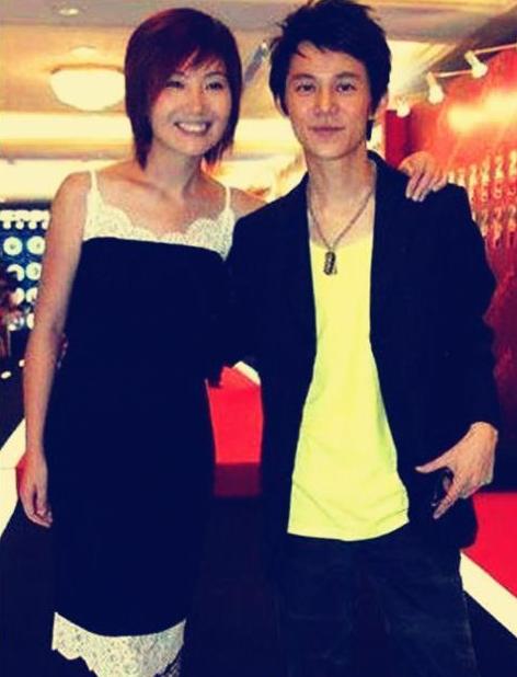 何炅戴军李维嘉龙丹妮,何炅王菁李维嘉龙丹妮