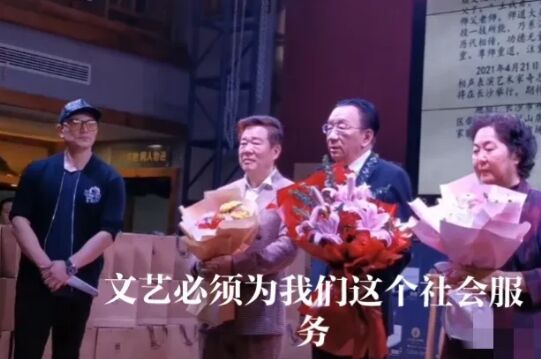 奇志侯耀华相声,奇志侯耀华排练