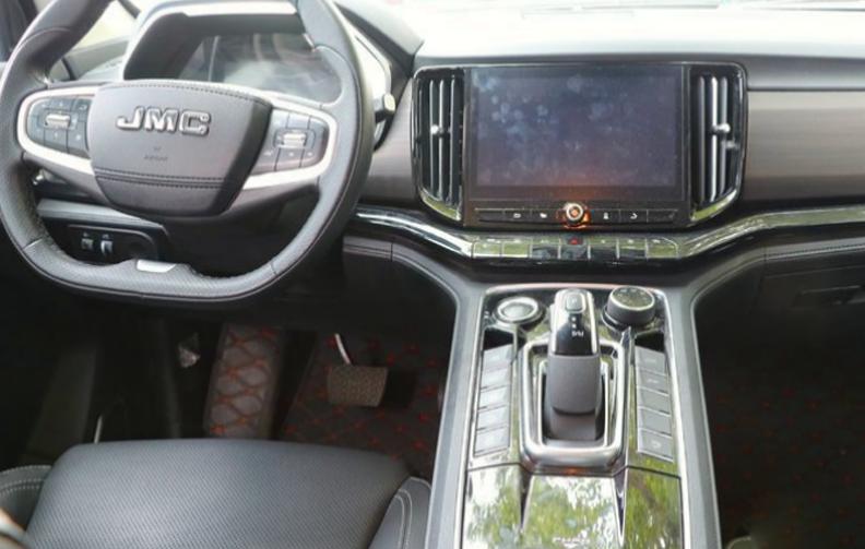 江铃域虎9车2.0t质量怎么样,江铃域虎9四驱柴油舒享型试驾