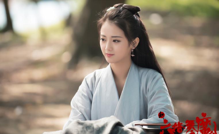 新版《六指琴魔》未播先火，女主颜值演技俱佳，男主也是大家熟人