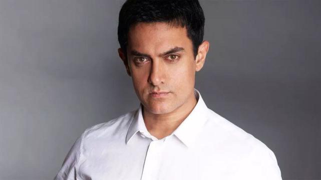 印度国宝级演员阿米尔汗唱歌,阿米尔汗成名原因