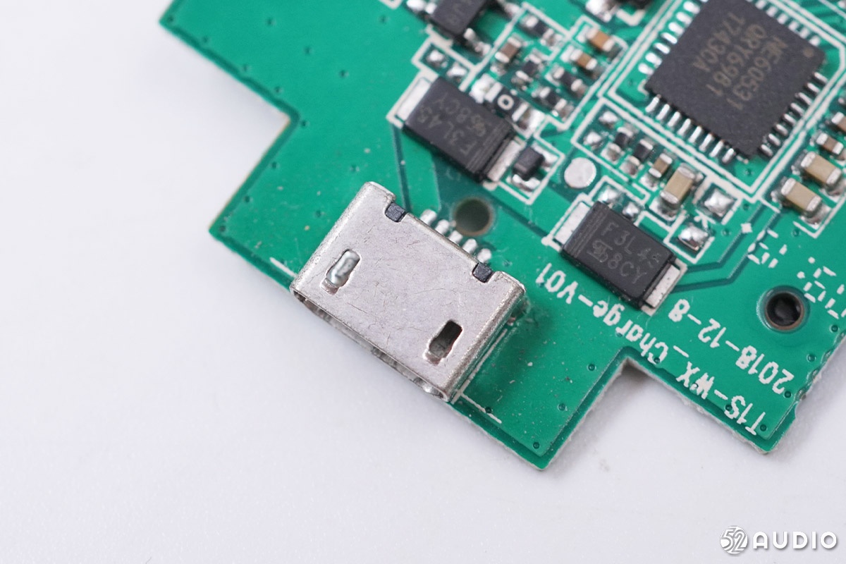 qcy新品耳机t12s百元tws开箱测评,qcyt1蓝牙耳机拆解