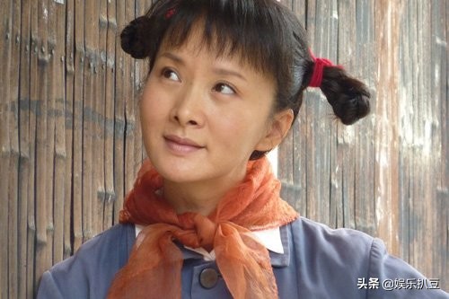 大宅门李香秀简历,大宅门里的李香秀是谁演的