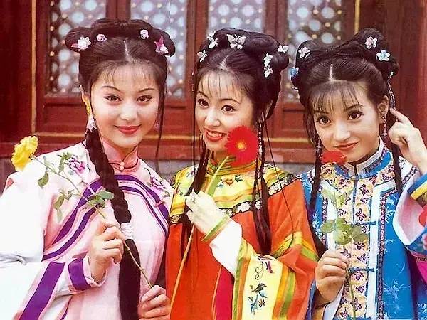 古装剧中好看的妆发服装,古装剧中令你印象深刻的妆发造型