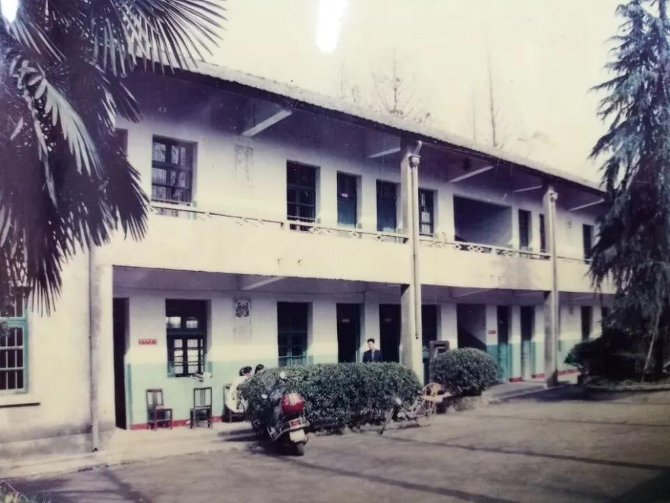 杭州市余杭中学老校区,余杭中学老校区