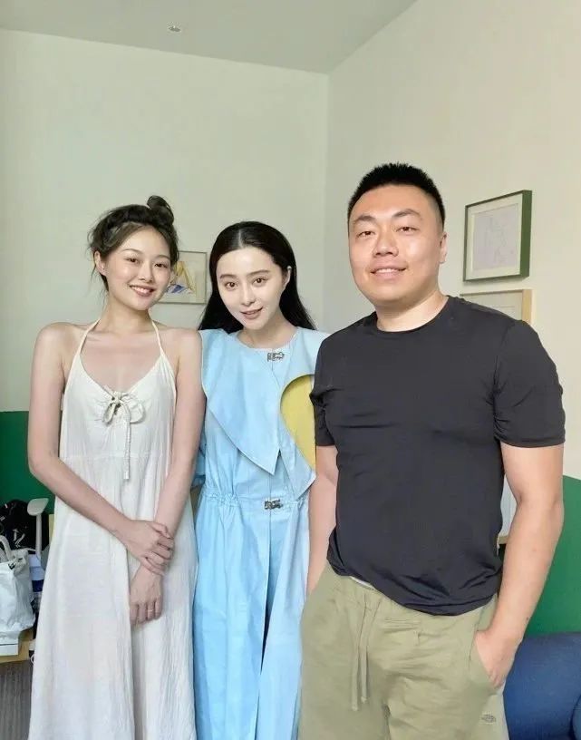 脚有洁癖，和牛屎自拍，公然卖假货，这些作死网红是时候该整治了