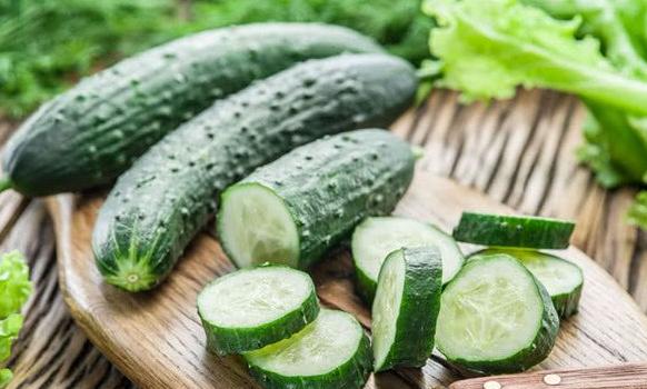 黄瓜长得很高不开花了怎么办呢,黄瓜怎么才能长得又好又快