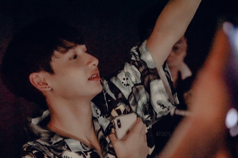 他泰最会跳舞的人:小地球人间扳手滚宝蹦迪小王子