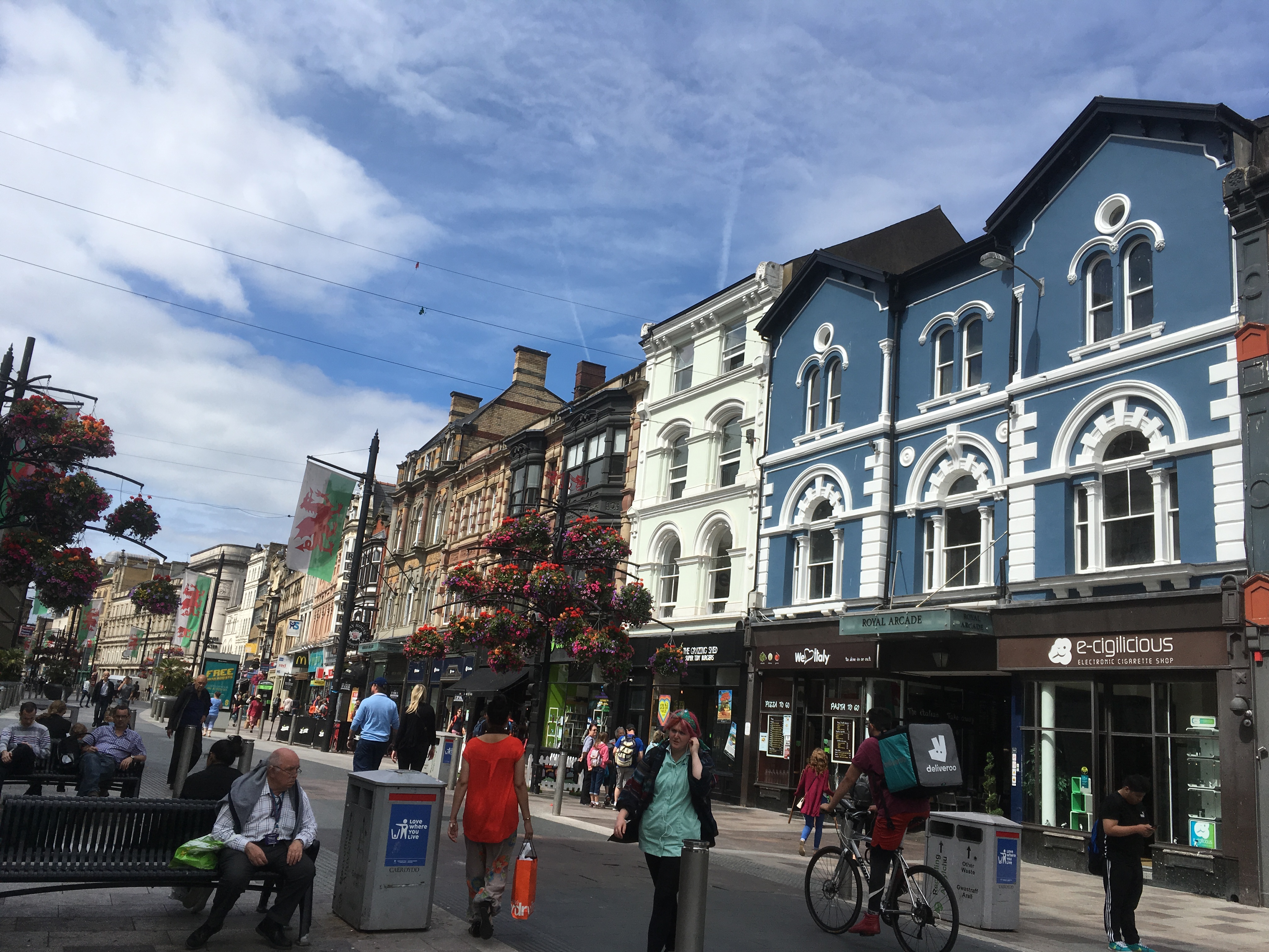 万水千山遇见你,万水千山与你相遇dj