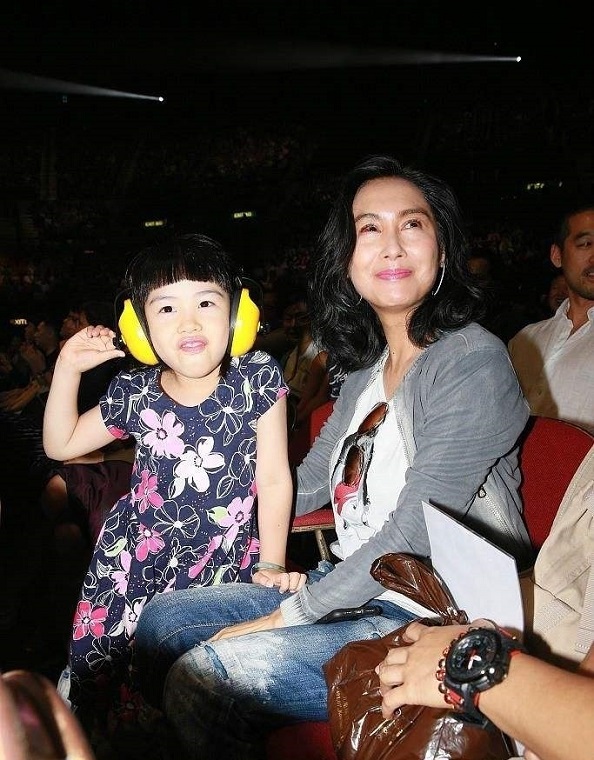 明星家孩子的乳名搞笑,明星的奇葩小名