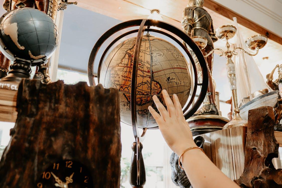 鏍兼偀鏃跺皻瑙ｈ,2023骞撮浂鍞笟琛屼笟鍙橀潻瓒嬪娍