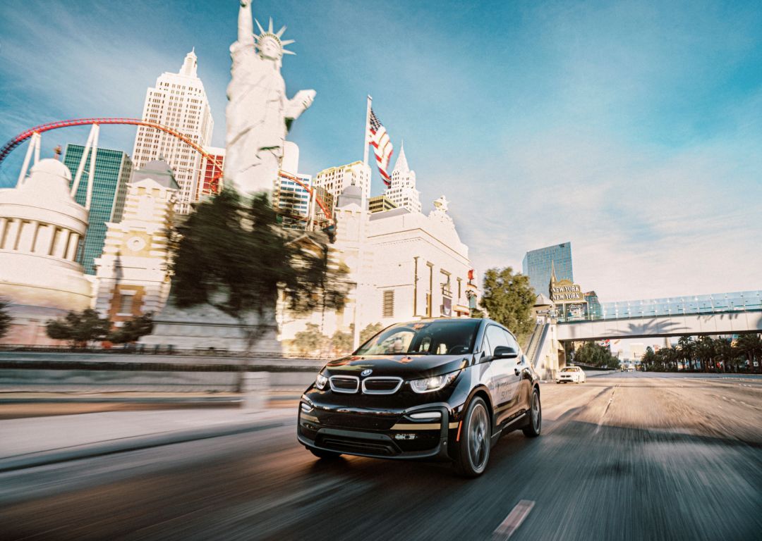 宝马i4vs特斯拉,宝马i4智能驾驶对比特斯拉