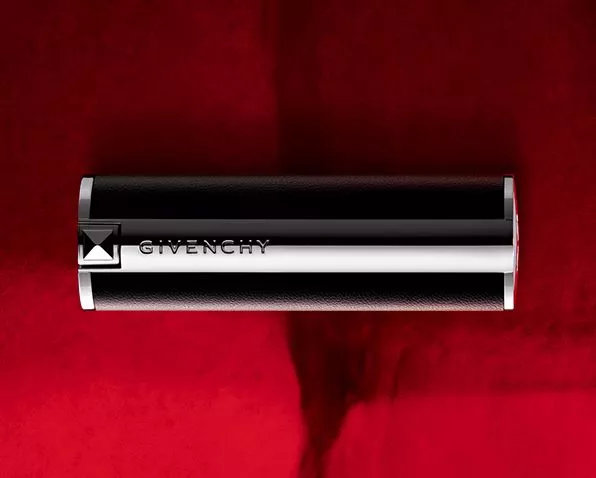 装妆美资讯馆｜是谁？让赫本比梦露更美丽？