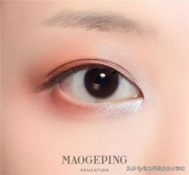 放大双眼眼妆单眼皮怎么画,简单画眼妆教程视频大全