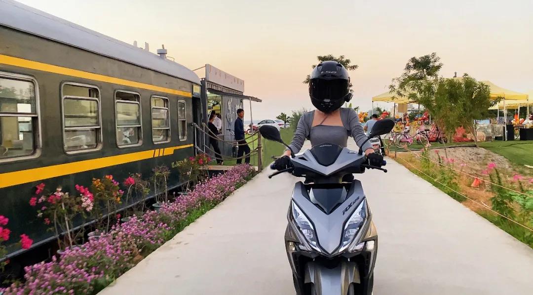 裂行rx125豪华版和星际版,裂行rx125麒麟