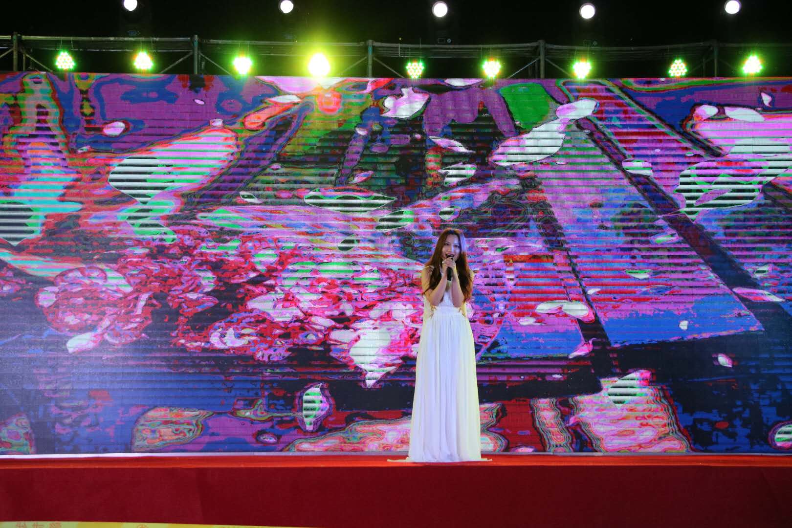 群星璀璨盛典,群星璀璨新年献礼