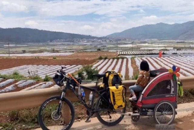 旅行是孩子成长中重要的教育方式,亲子旅行让孩子更独立