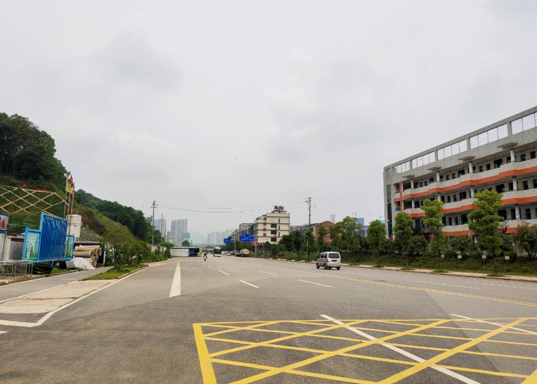 向西！这个看似青铜小弟的片区，有望成为王者？