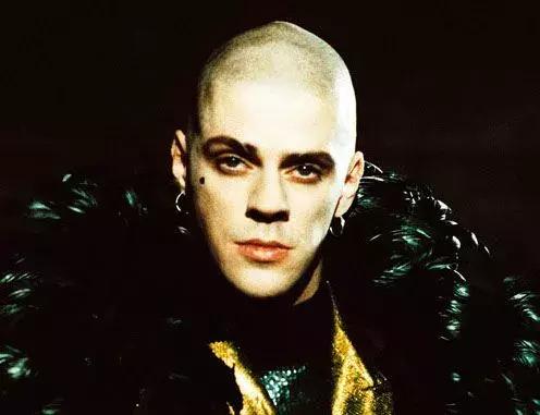 17个永远改变了时尚界的人，在2018永远离开