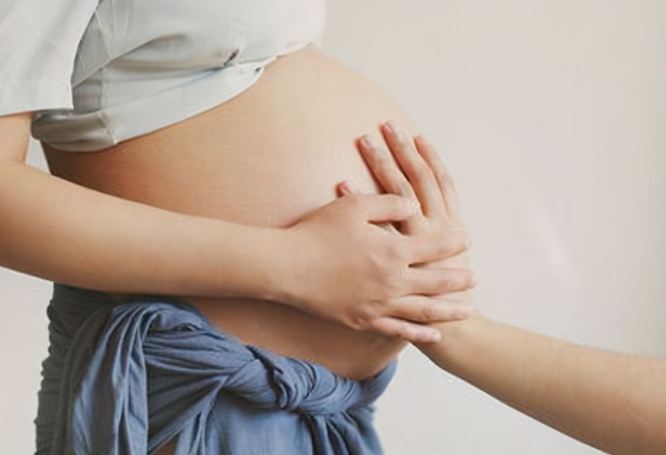 准妈妈对胎儿说的话,准妈妈在孕期对自己好一点