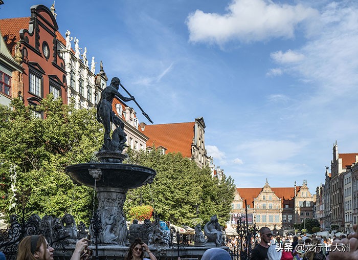 波兰格旦斯克旅游攻略,波兰格但斯克靠海边吗