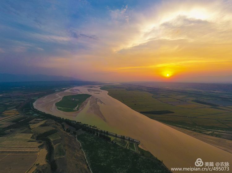 豫西老家放飞机，空中看黄河美景