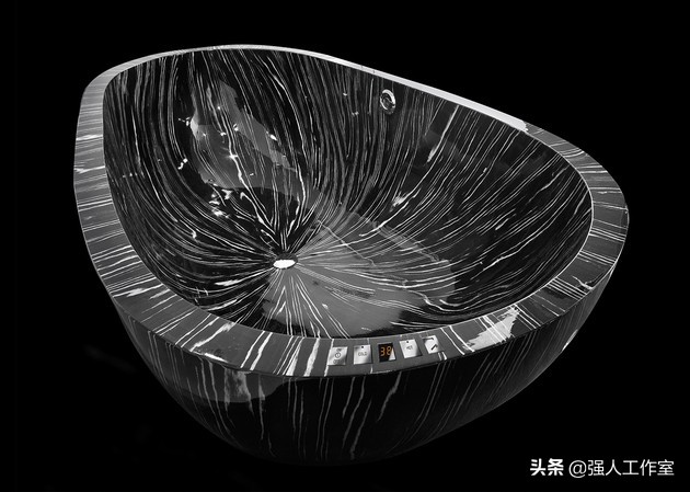 家庭安装木制浴缸效果图,现代浴缸卫生间装修风格