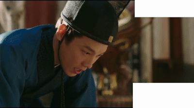 一个皇帝被两个小太监耍得团团转，张艺兴饰演的朱祁镇太昏庸了