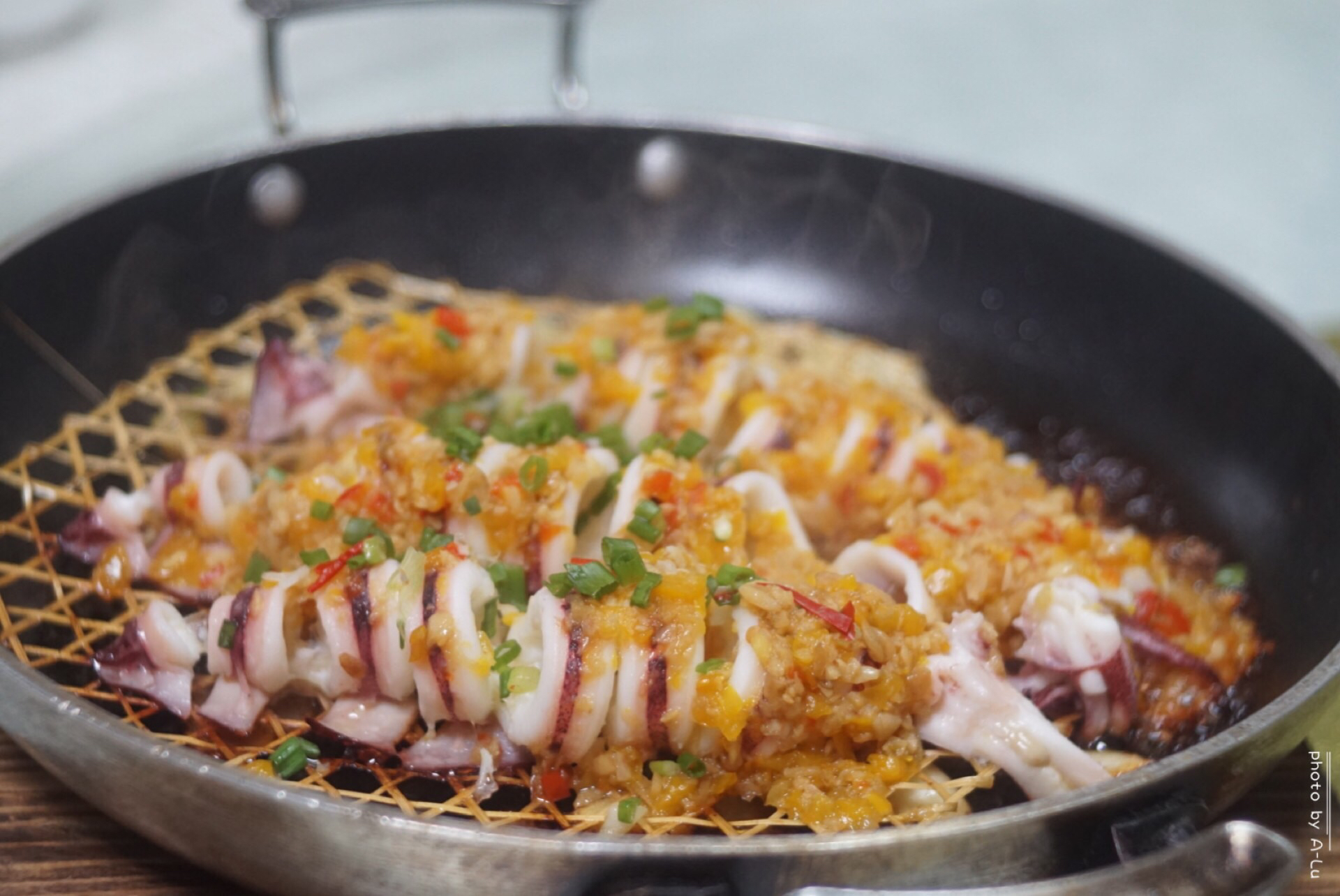 来来海鲜,旧店迁新址,老板直说我们家的菜都好吃,来过都想再来