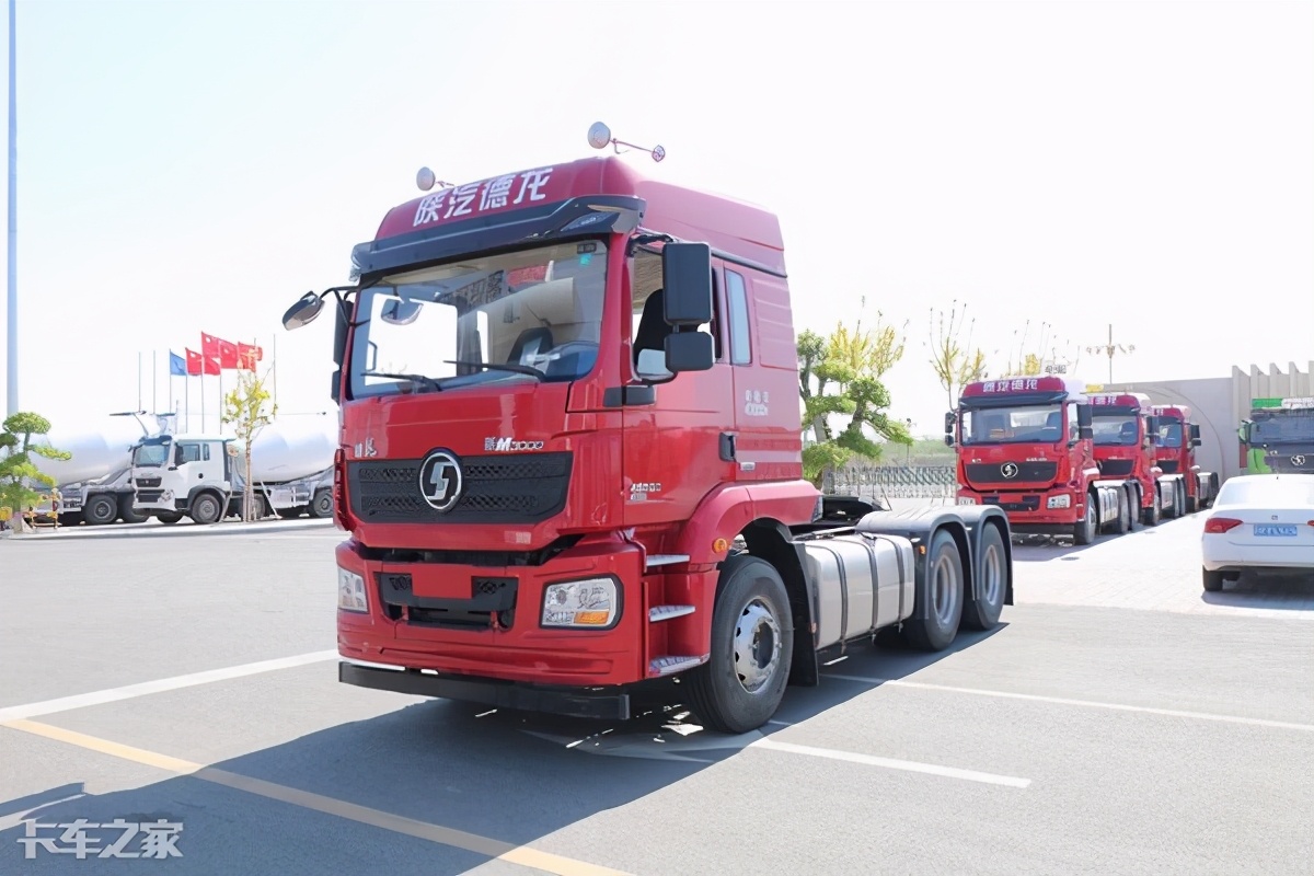 德龙新m3000国六天然气牵引车自重,最新款陕汽德龙新m3000牵引车