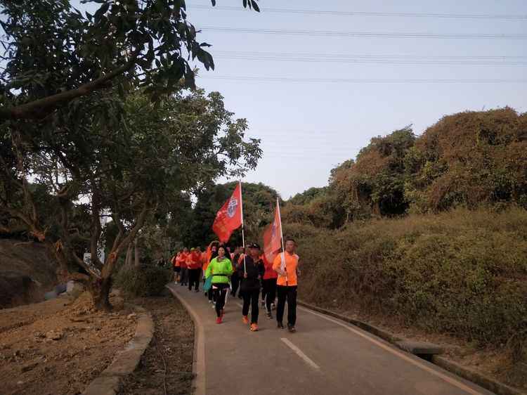 魅力深马,微马同行!六约微马助力深圳国际马拉松