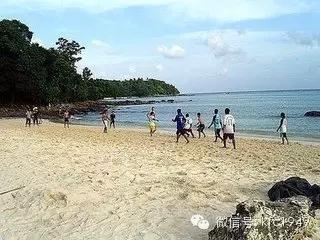 洗澡可以戴翡翠貔貅吗,翡翠吊坠洗澡可以戴吗