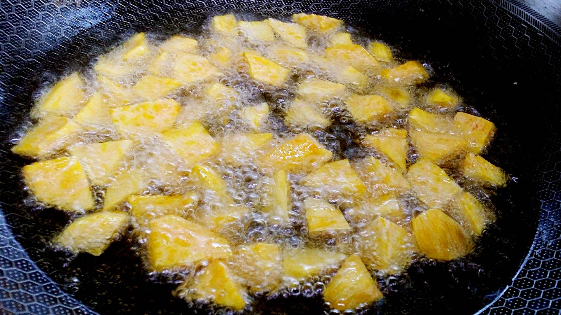 板栗烧鸡做法板栗怎么去皮,板栗烧鸡用熟的栗子