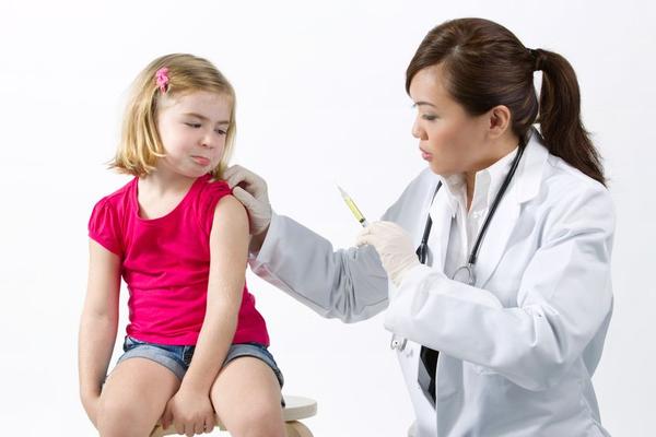 水痘是由什么病毒感染引起的疾病,一般感染水痘多长时间会出现症状