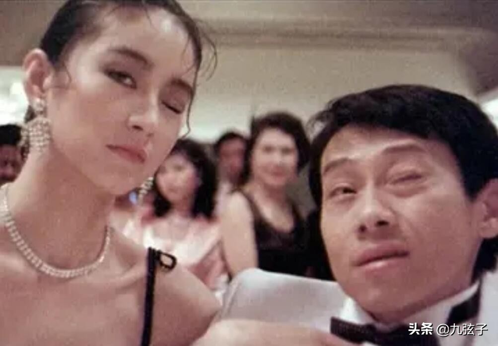 香港鼻祖歌手泰迪罗宾,香港歌手泰迪罗宾简介