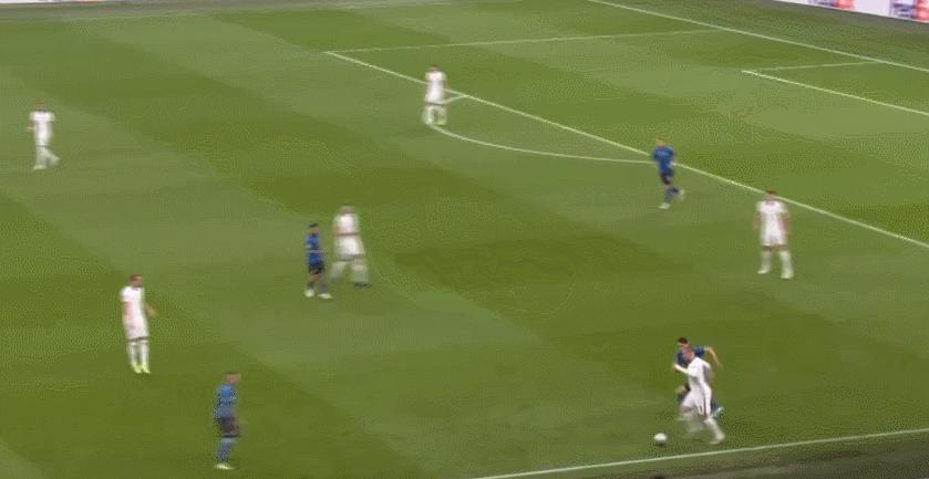 欧洲杯决赛回顾：意大利把温布利染成蓝色，足球回到罗马