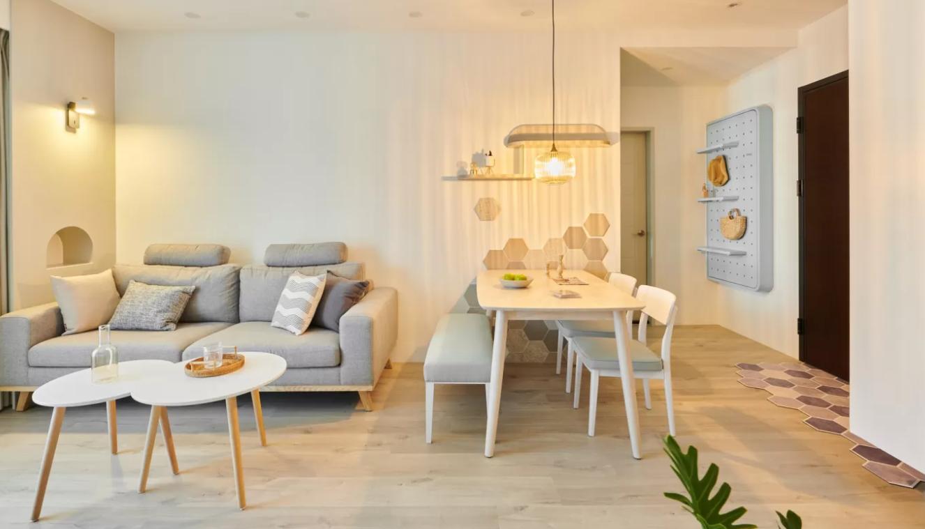 奶油原木风房间高级感配色,以原木为基调的奶油色日式温暖家